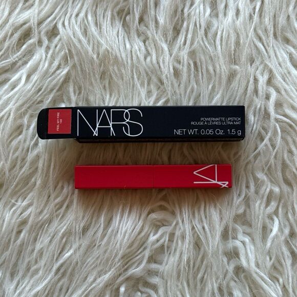 Nars Powermatte Lipstick Feel My Fire - Picture 1 of 9